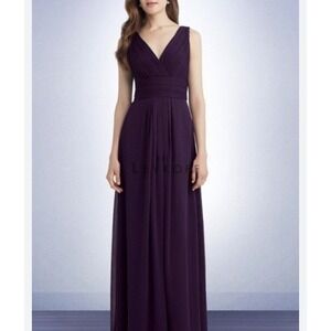 Bill Levkoff Plum Purple Chiffon V-Neck Pleated Bridesmaid Gown Dress size 10